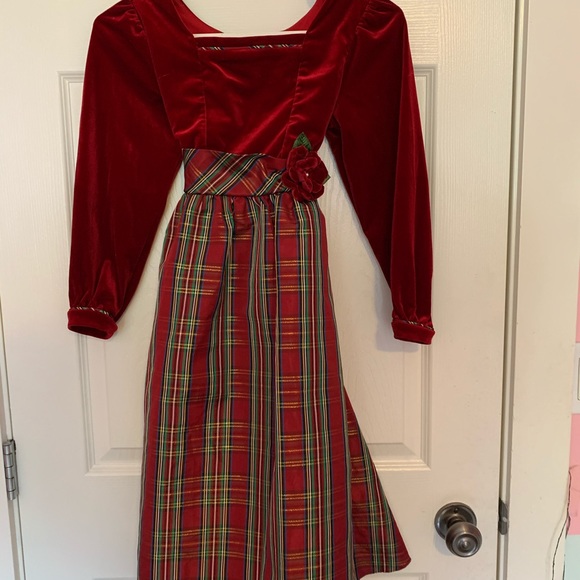 Christmas tartan pattern red dress with velvet top - Picture 4 of 13